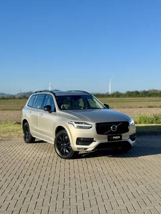 VOLVO XC90 2.0 MOMENTUM TURBO GASOLINA 4P 4X4 AUTOMÁTICO